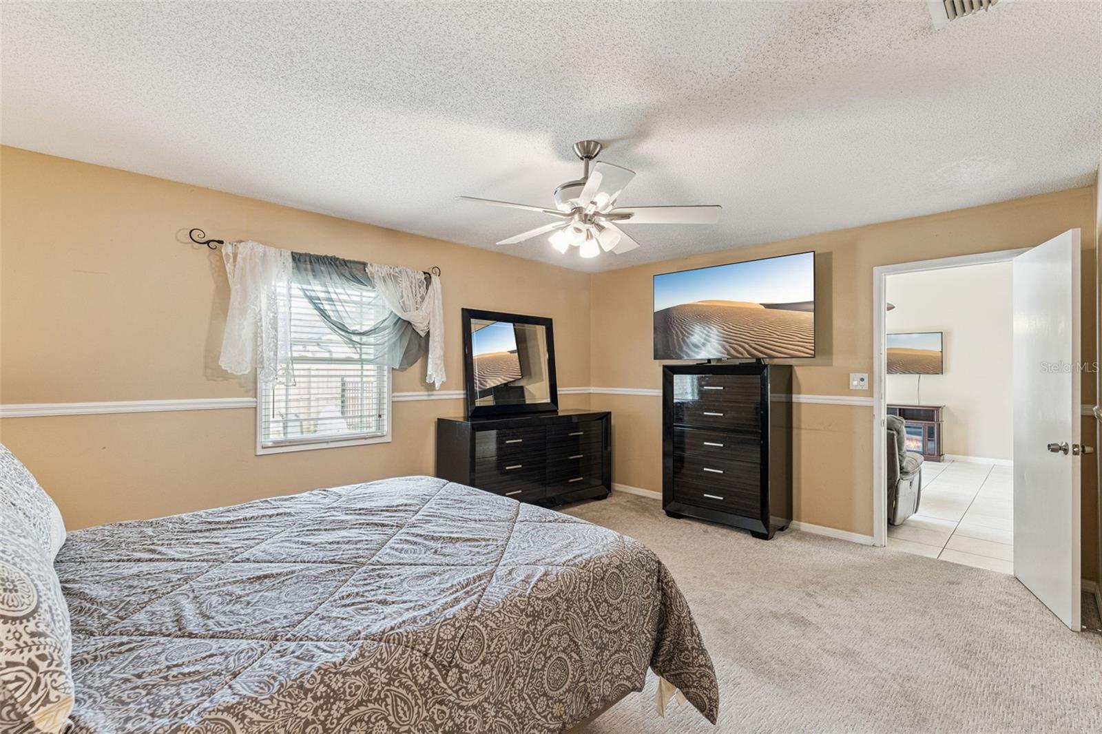 Image 14 of 35 For 1042 Seminole Creek Drive