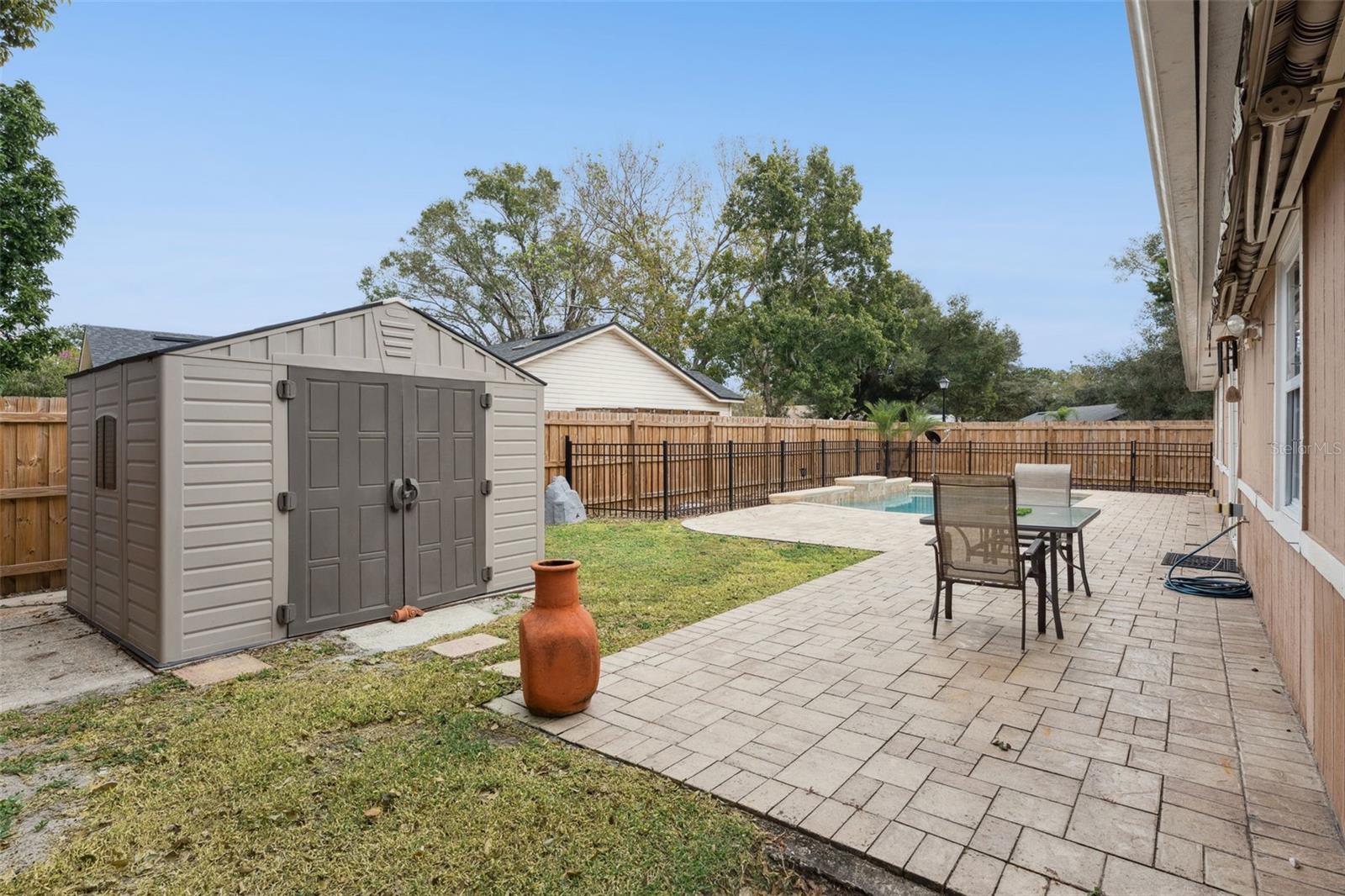 Image 30 of 35 For 1042 Seminole Creek Drive