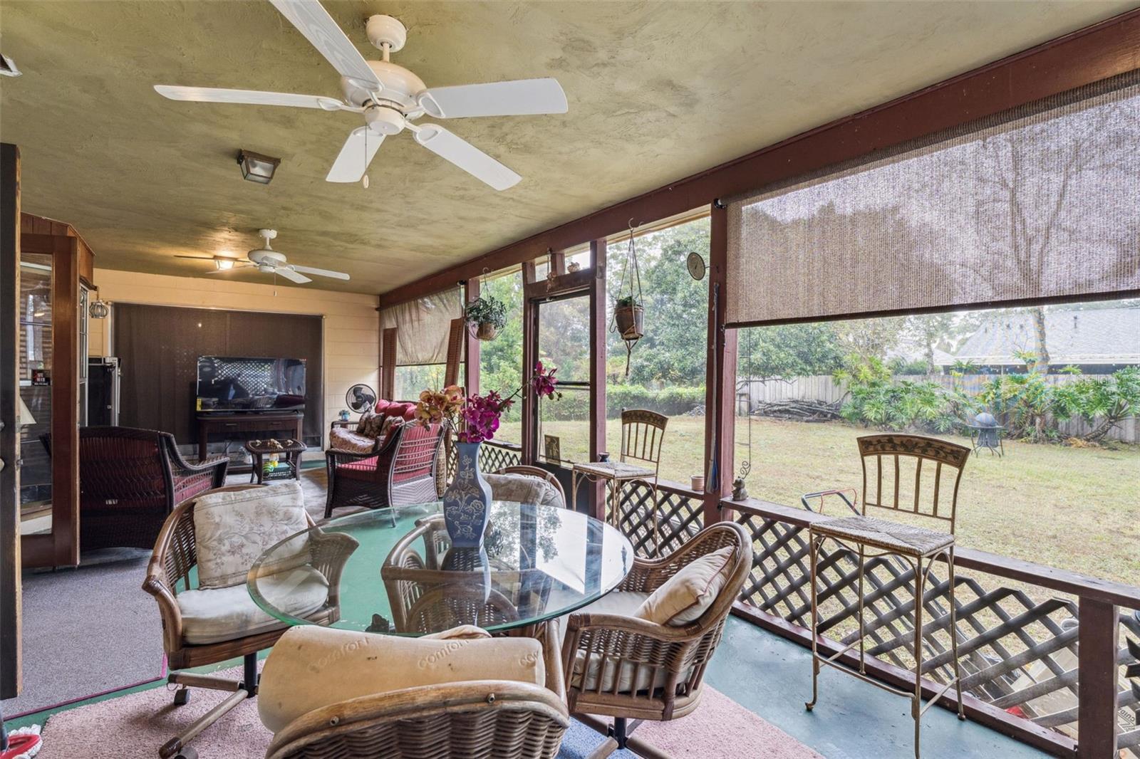 Image 28 of 36 For 611 Forsyth Road