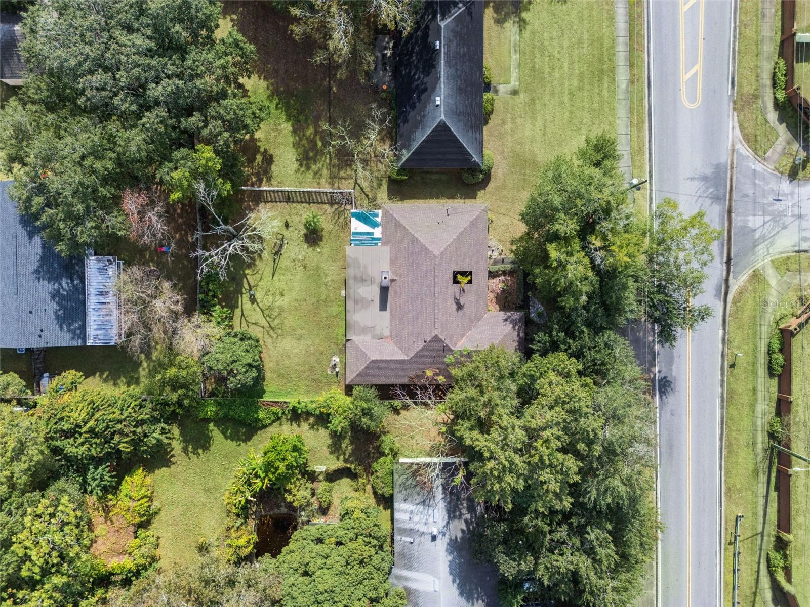 Image 32 of 36 For 611 Forsyth Road