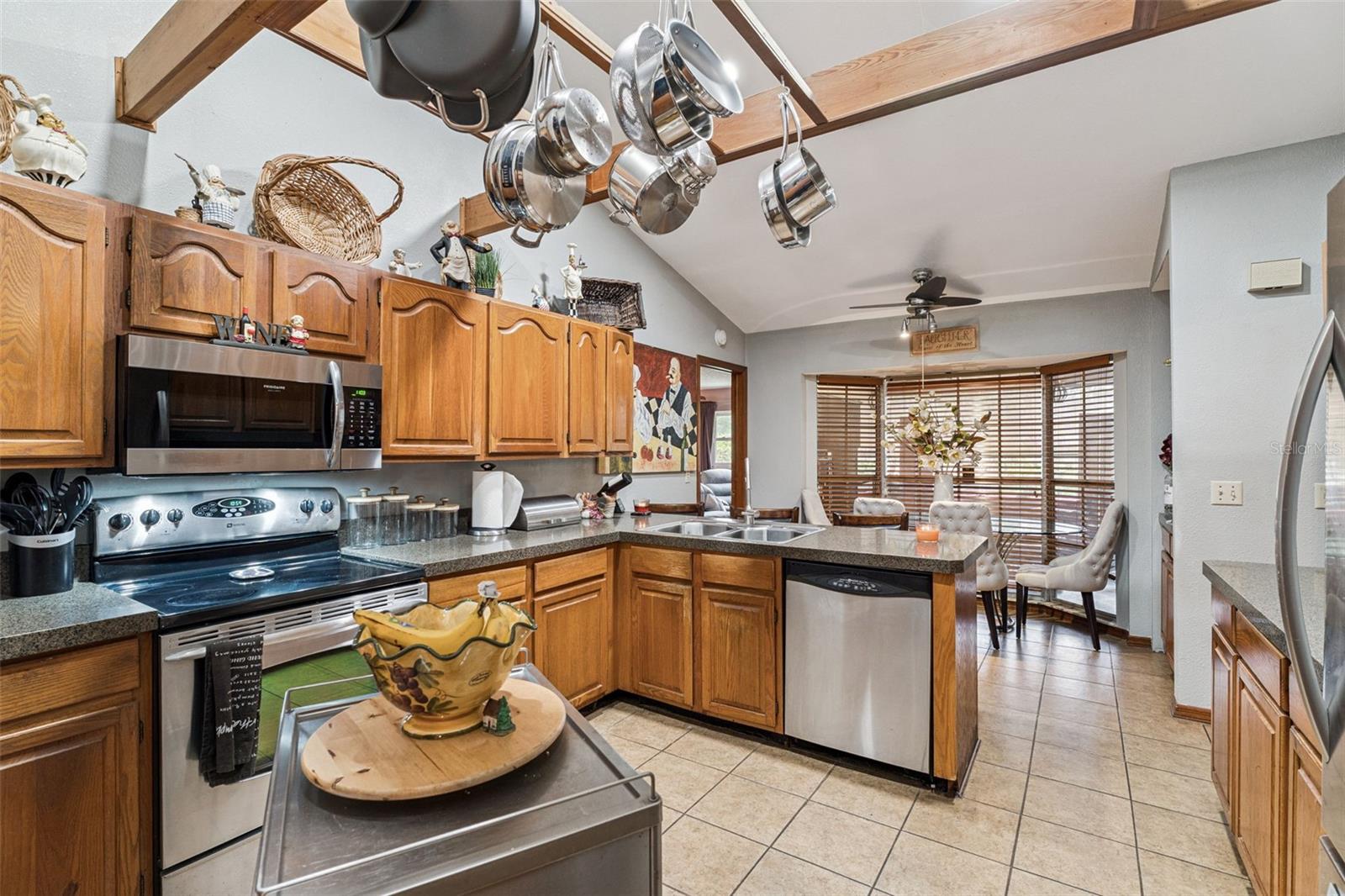 Image 5 of 36 For 611 Forsyth Road