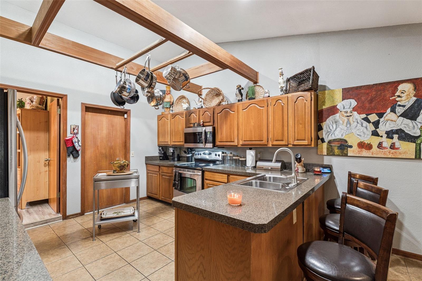 Image 9 of 36 For 611 Forsyth Road