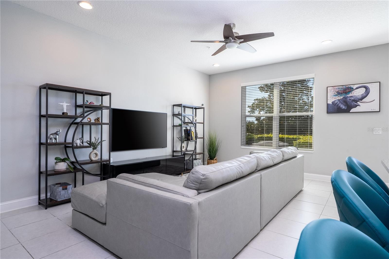 Image 23 of 66 For 15688 Orange Harvest Loop