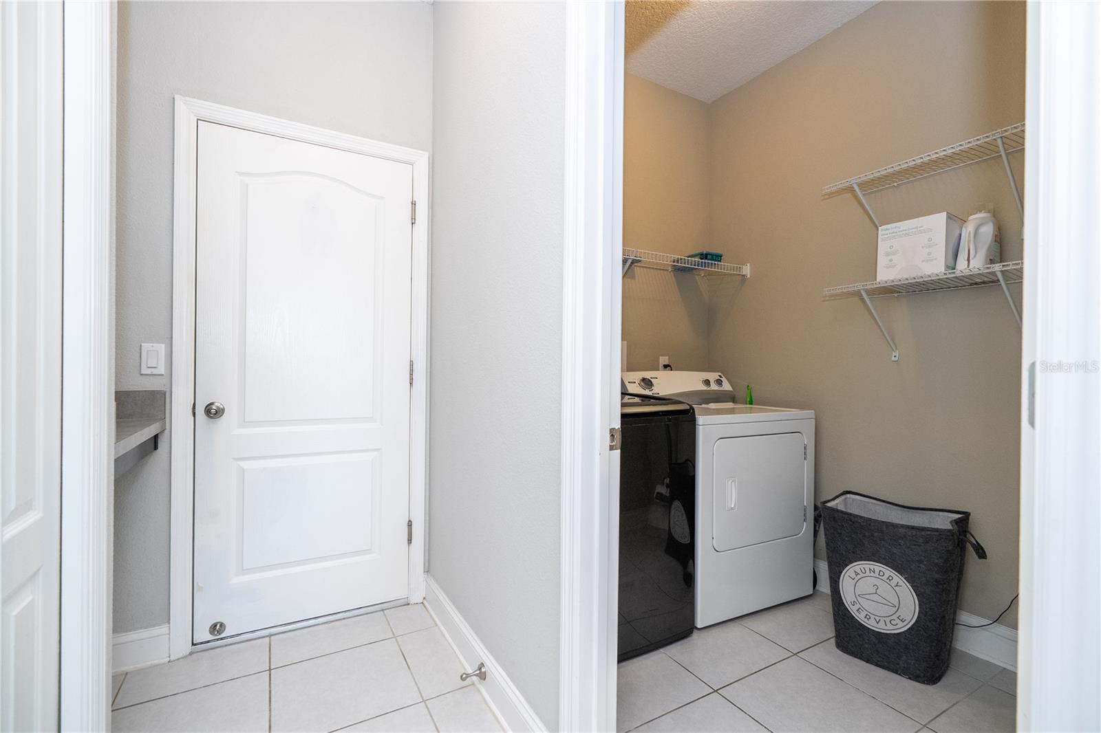 Image 26 of 66 For 15688 Orange Harvest Loop