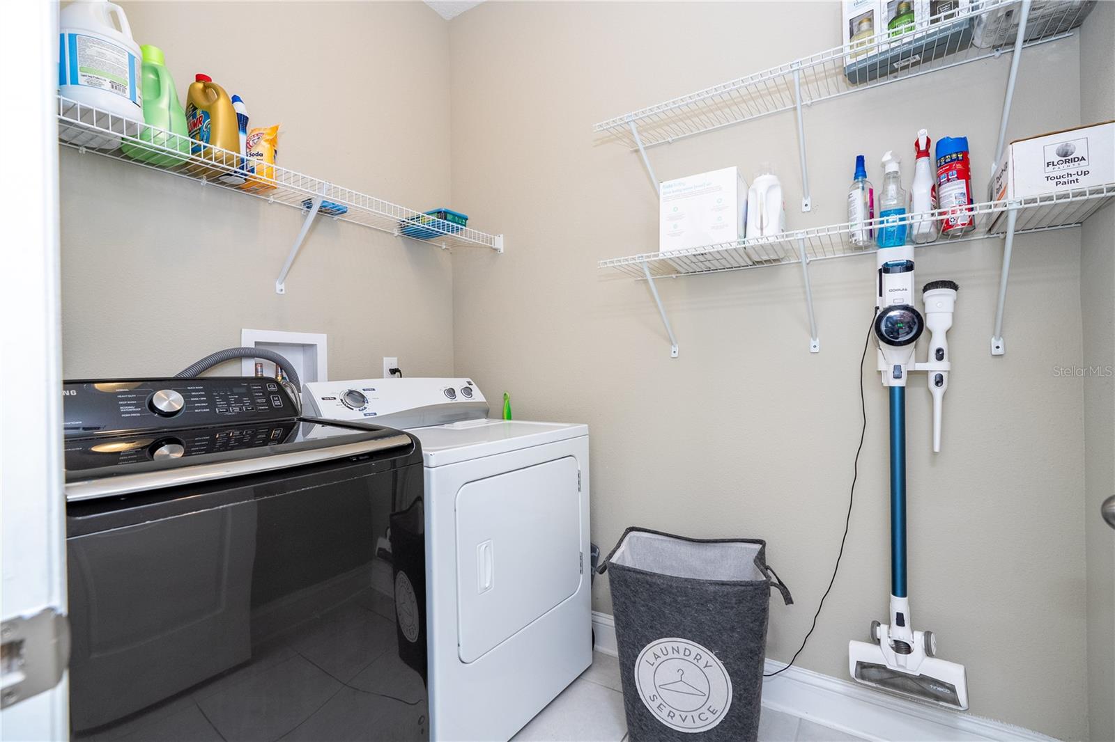 Image 27 of 66 For 15688 Orange Harvest Loop