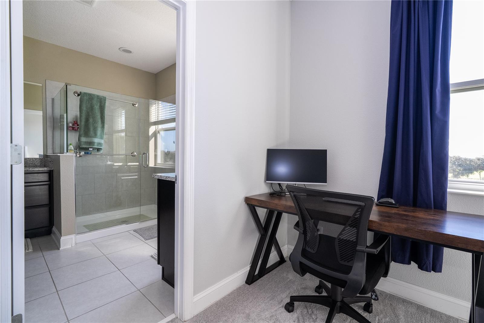 Image 36 of 66 For 15688 Orange Harvest Loop