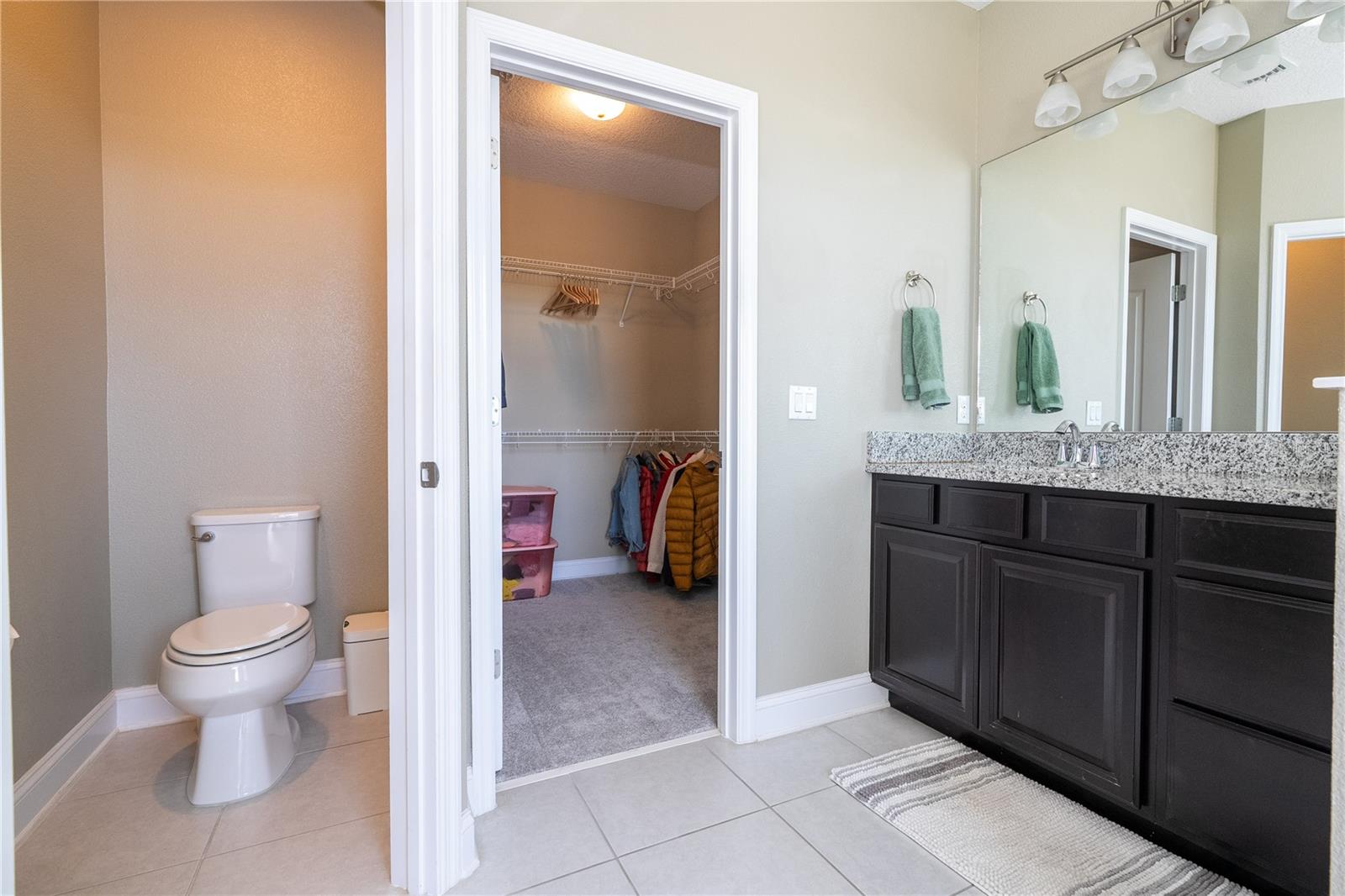 Image 41 of 66 For 15688 Orange Harvest Loop