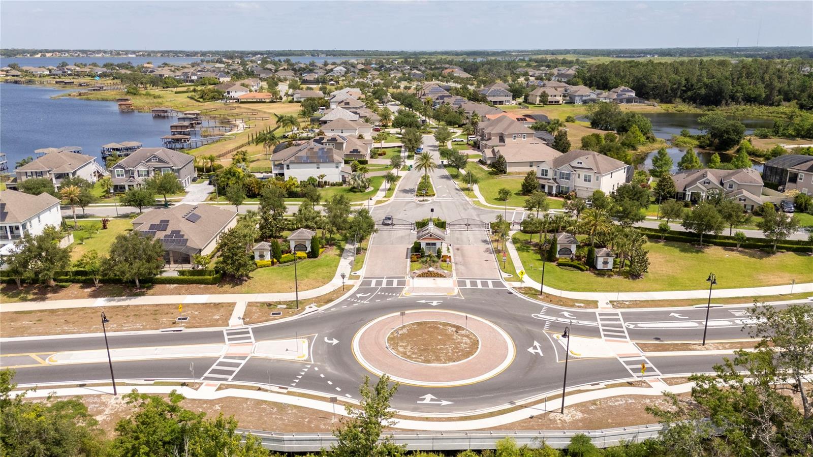 Image 52 of 66 For 15688 Orange Harvest Loop