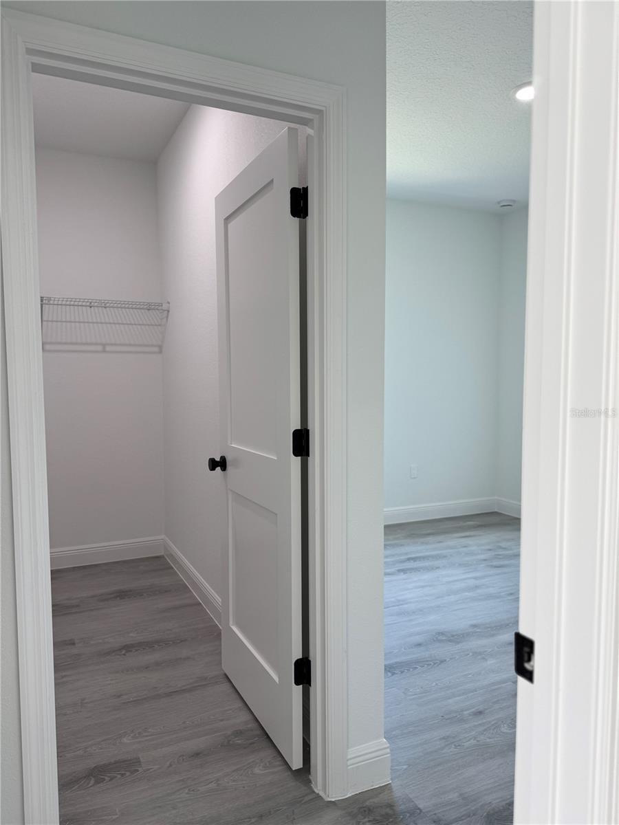 Image 10 of 22 For 16117 48th Circle