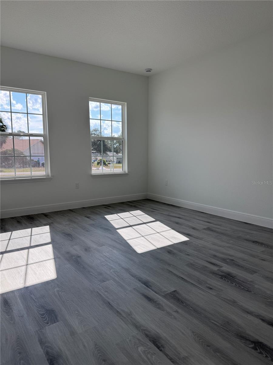 Image 6 of 22 For 16117 48th Circle