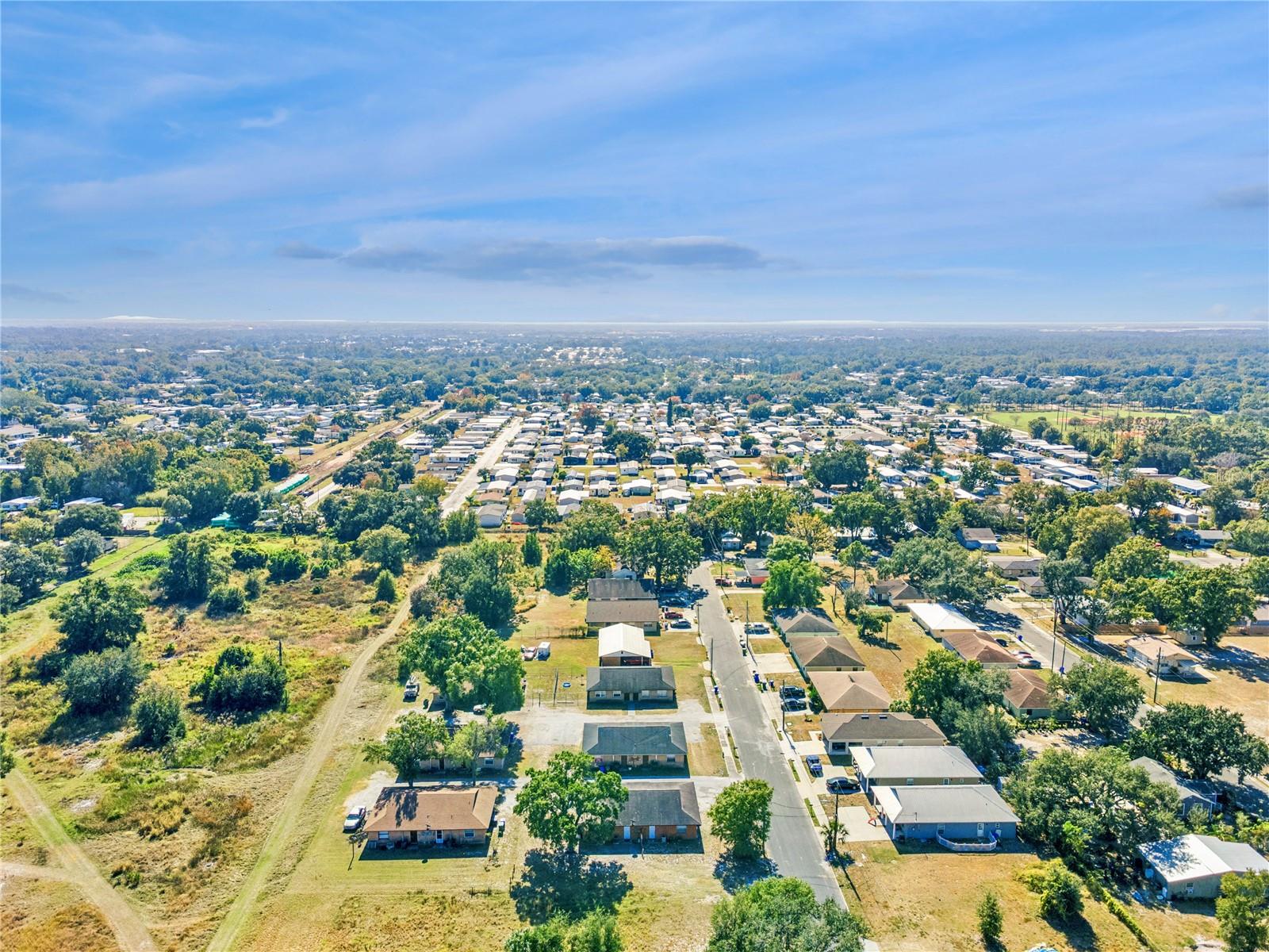 Image 3 of 6 For 466 & 468 Oregon Avenue