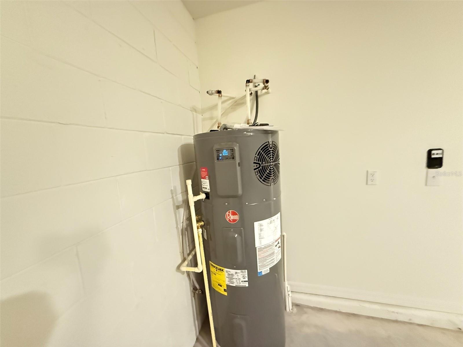 Image 23 of 24 For 8453 Monterey Pine Way