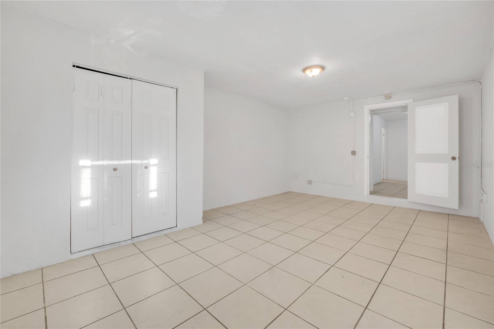 Image 10 of 14 For 552 Fairmount Road