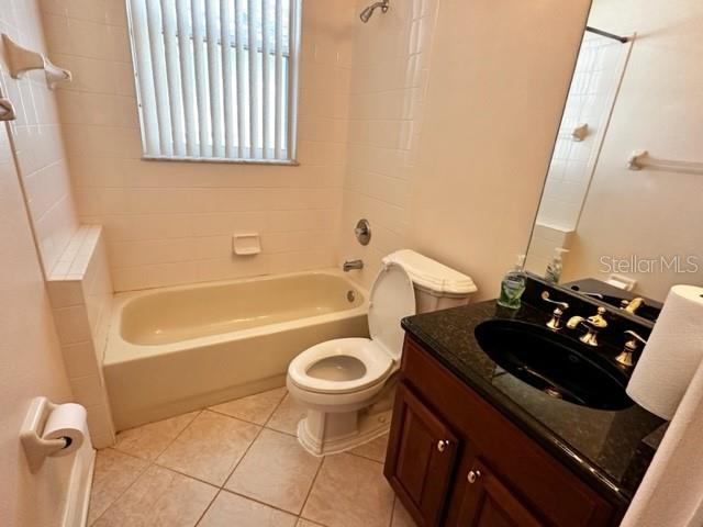 Image 19 of 33 For 3905 Dumfries Court