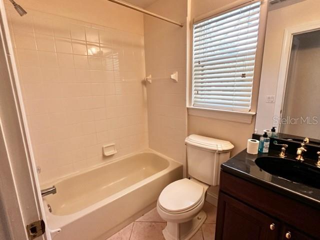 Image 22 of 33 For 3905 Dumfries Court