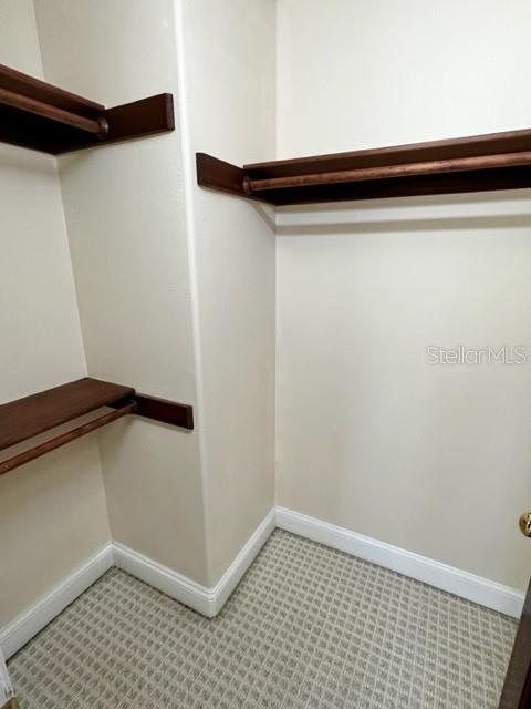 Image 24 of 33 For 3905 Dumfries Court