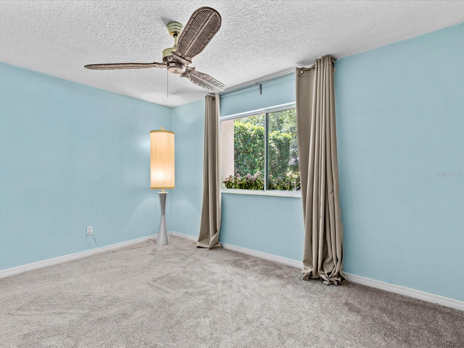 Image 16 of 28 For 5621 Baybrook Ave