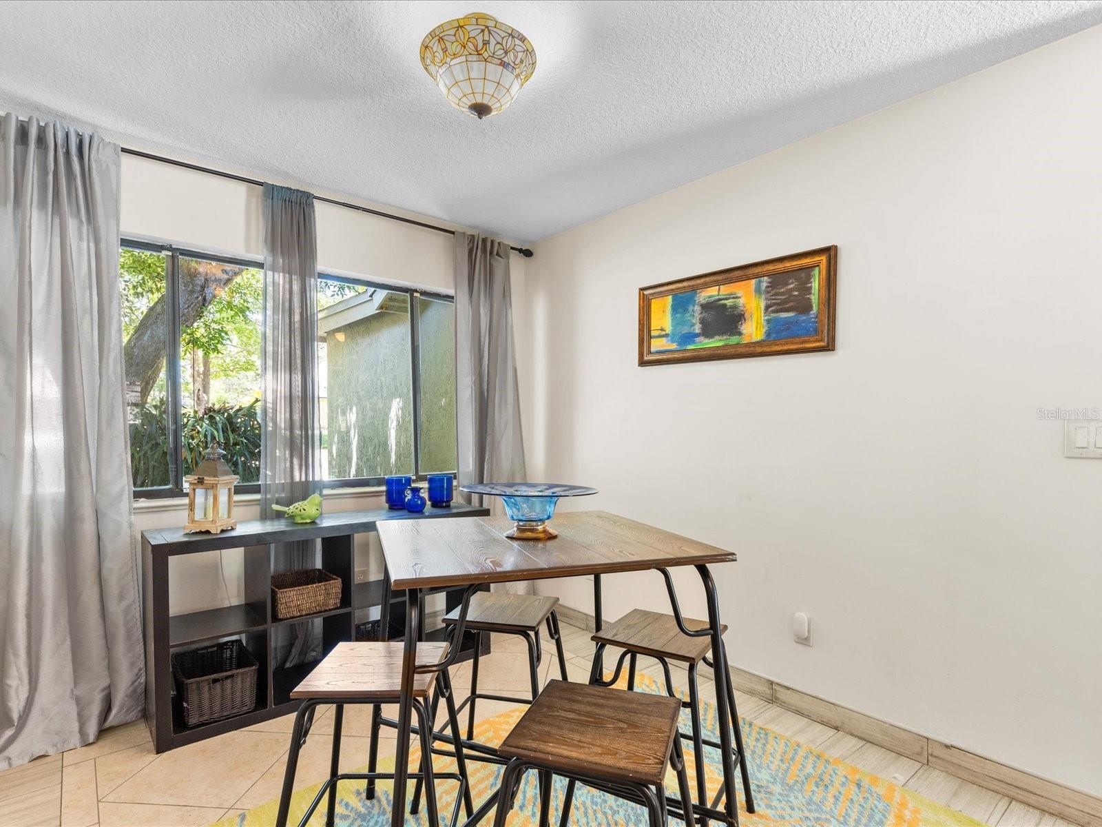 Image 9 of 28 For 5621 Baybrook Ave