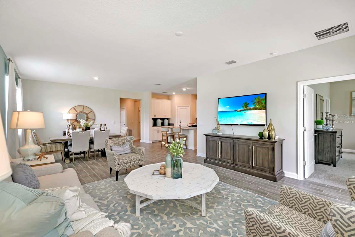 Image 8 of 29 For 1831 Bright Sky Drive