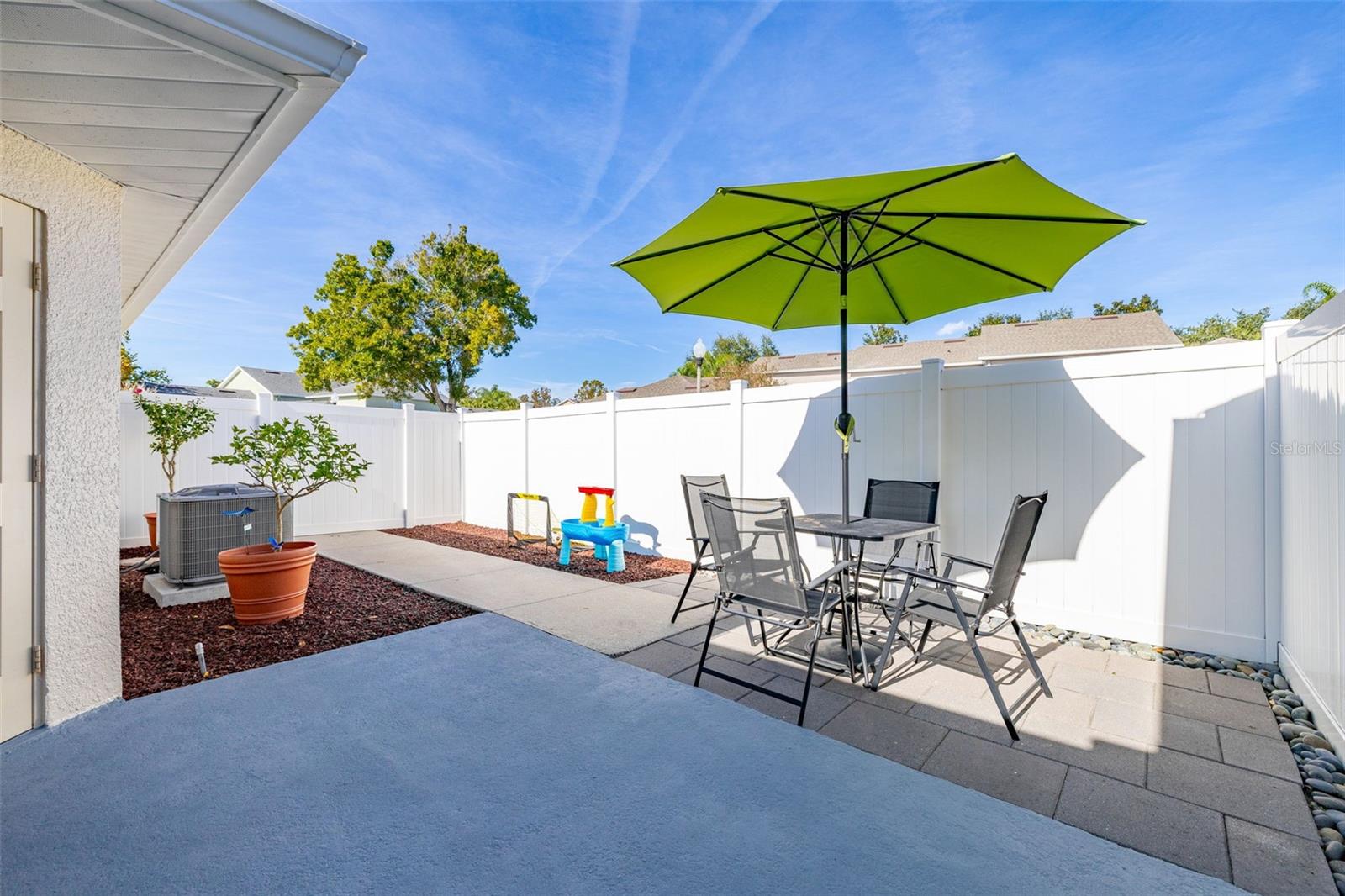 Image 19 of 36 For 13833 Ancilla Boulevard