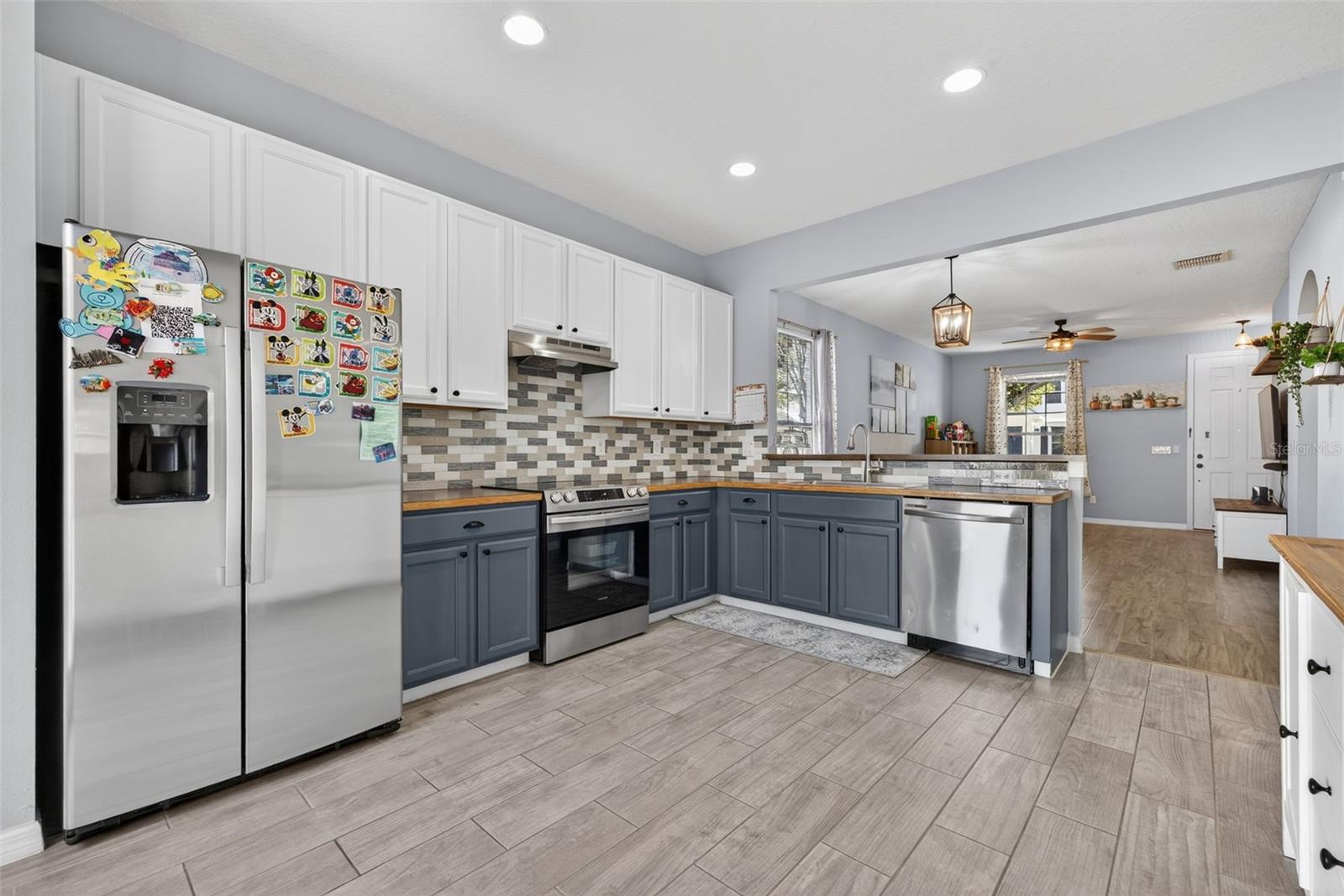 Image 9 of 36 For 13833 Ancilla Boulevard