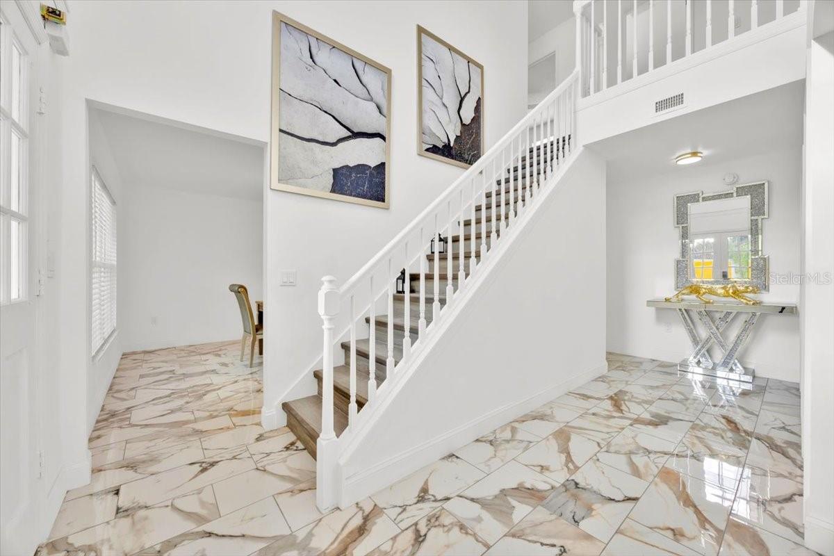 Image 5 of 28 For 5108 Avignon Court