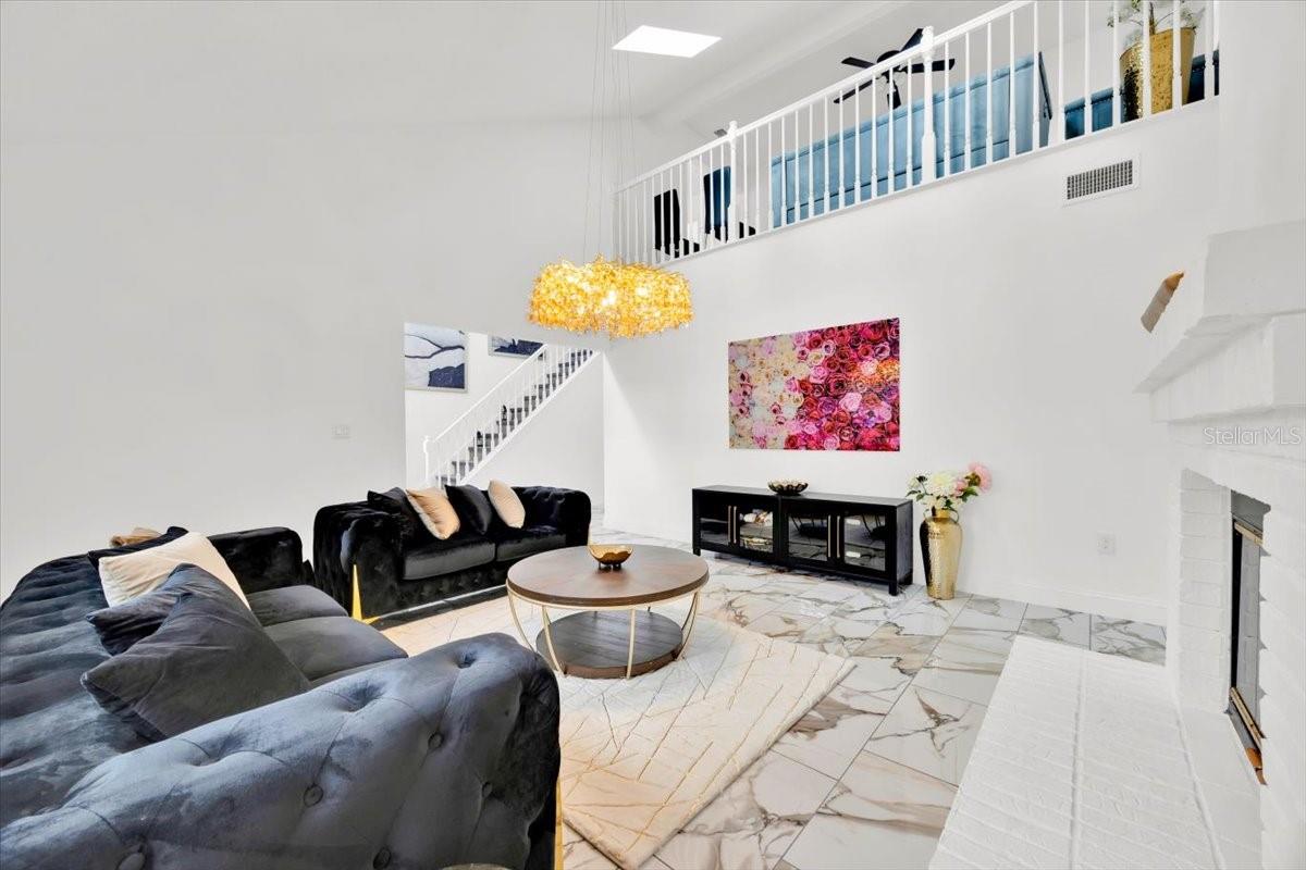 Image 7 of 28 For 5108 Avignon Court