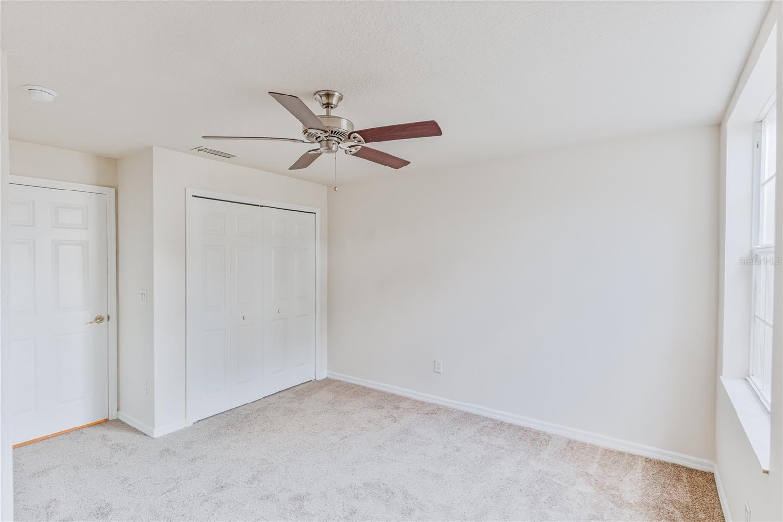 Image 20 of 49 For 9434 Myrtle Creek Lane 905