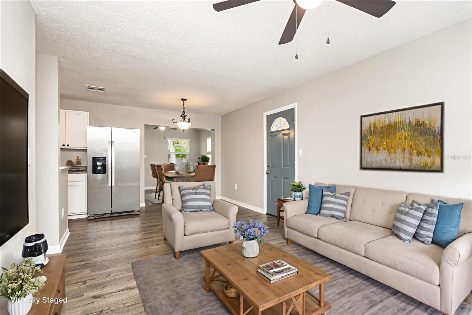 Image 5 of 33 For 2027 Rose Boulevard