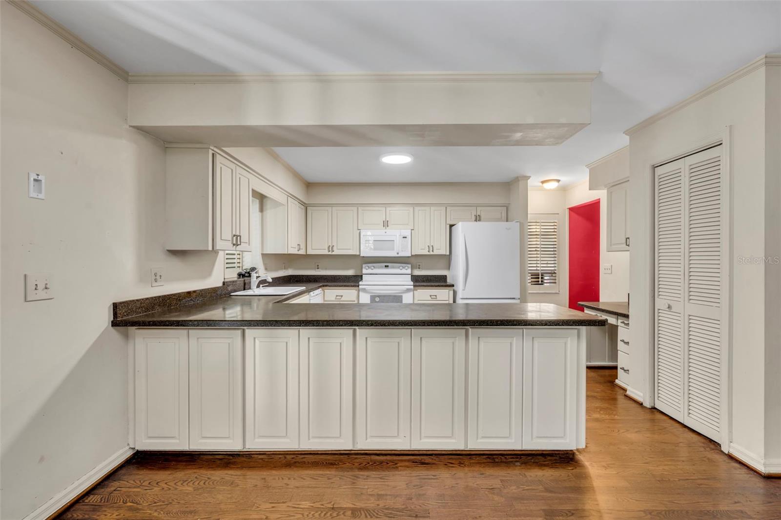 Image 10 of 36 For 1515 Orangewood Avenue