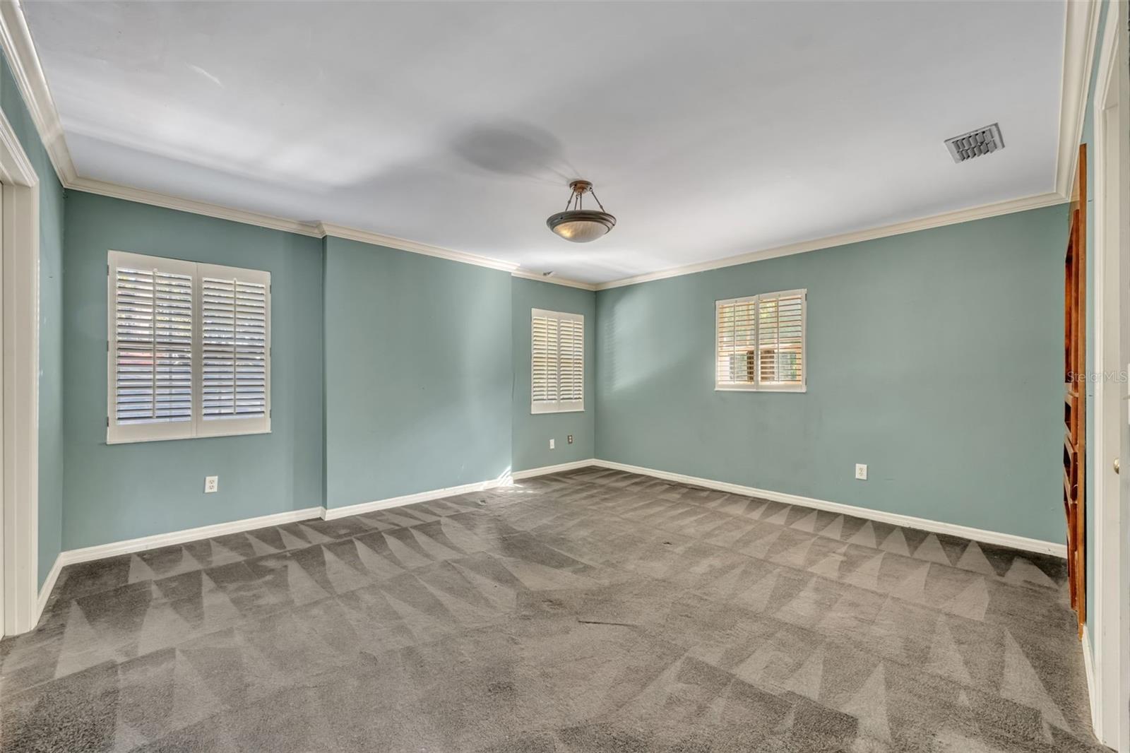 Image 21 of 36 For 1515 Orangewood Avenue