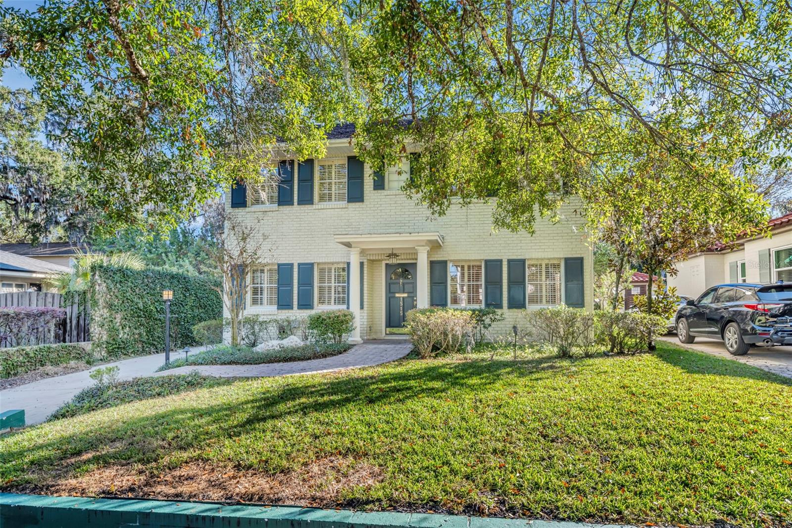 Image 3 of 36 For 1515 Orangewood Avenue