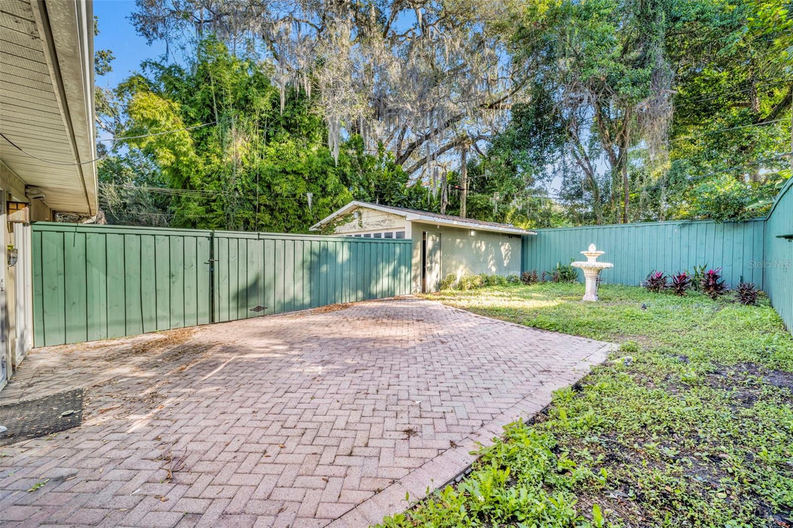 Image 32 of 36 For 1515 Orangewood Avenue