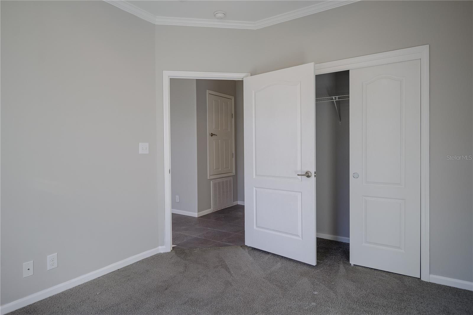 Image 18 of 39 For 1873 Nanton Street Nw