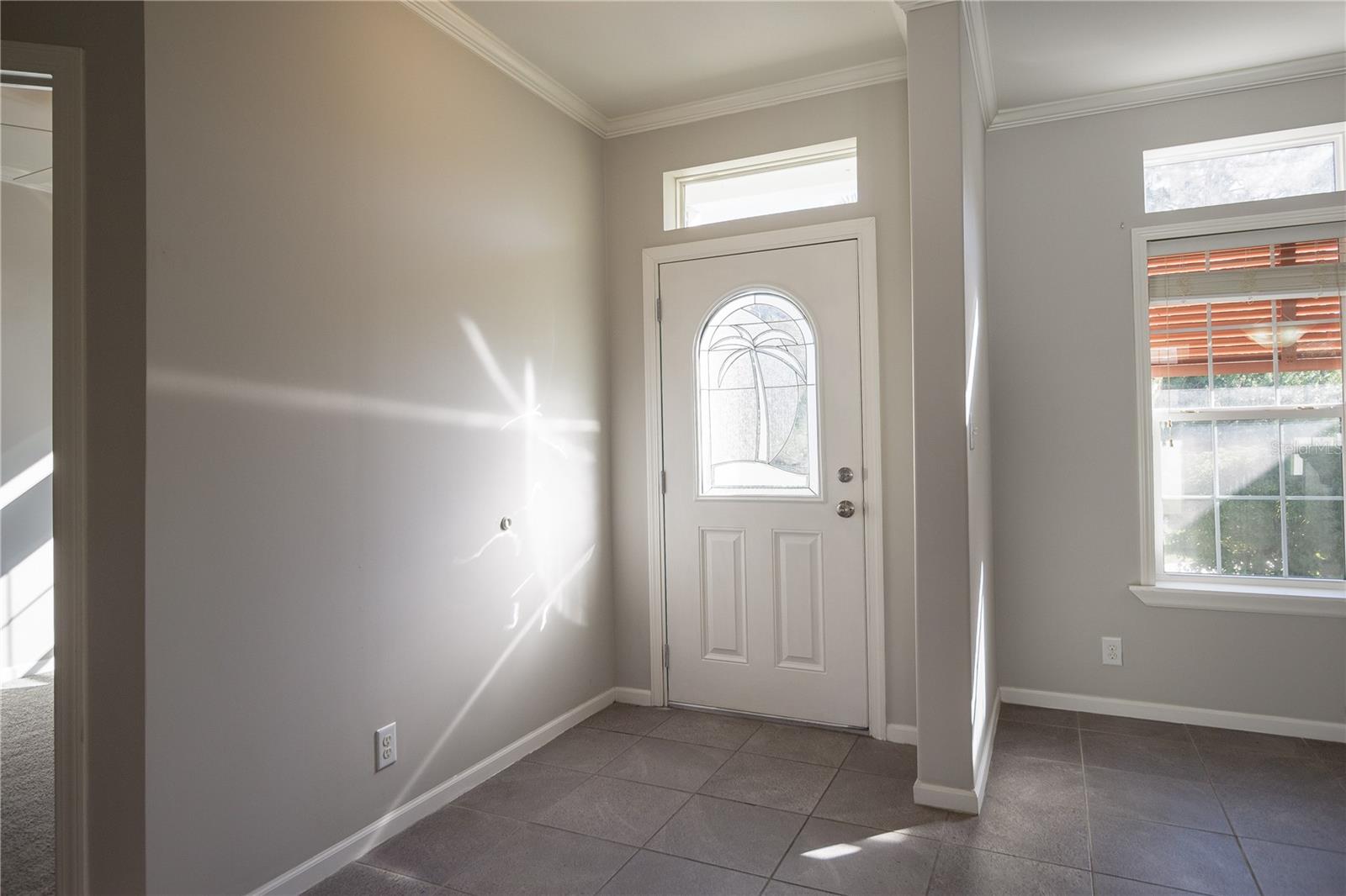 Image 28 of 39 For 1873 Nanton Street Nw