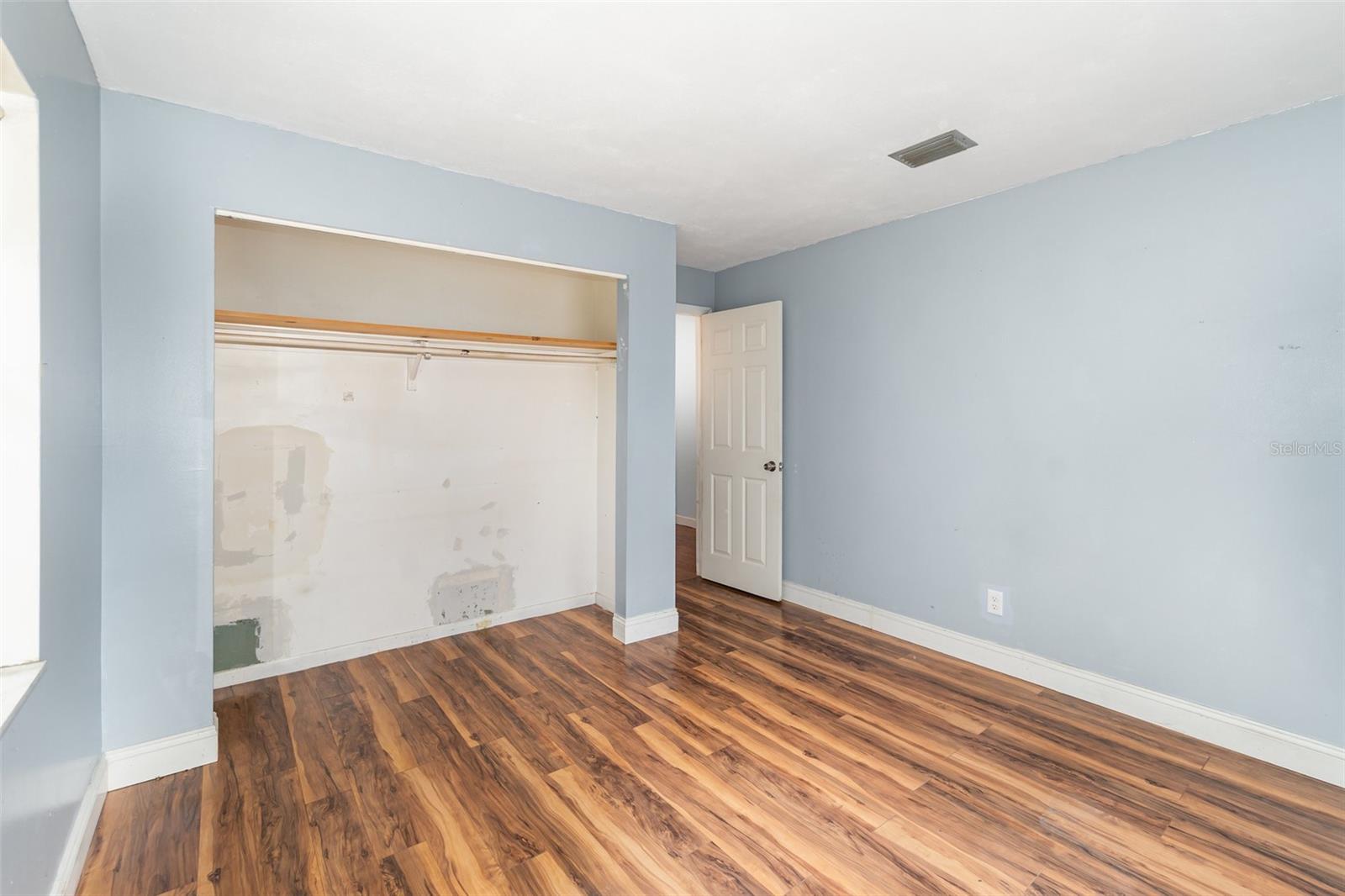 Image 17 of 25 For 202 Murphy Road