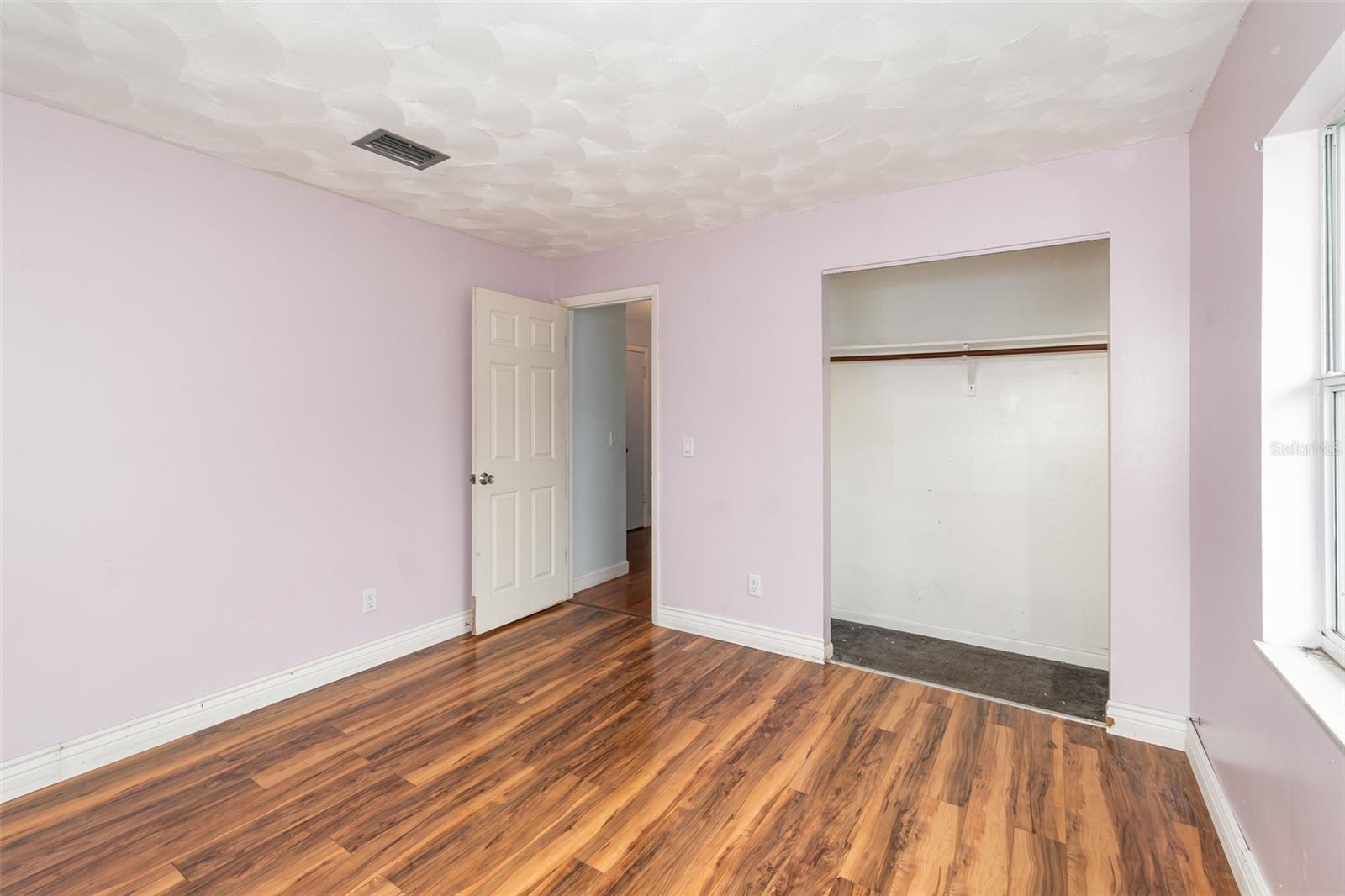 Image 19 of 25 For 202 Murphy Road