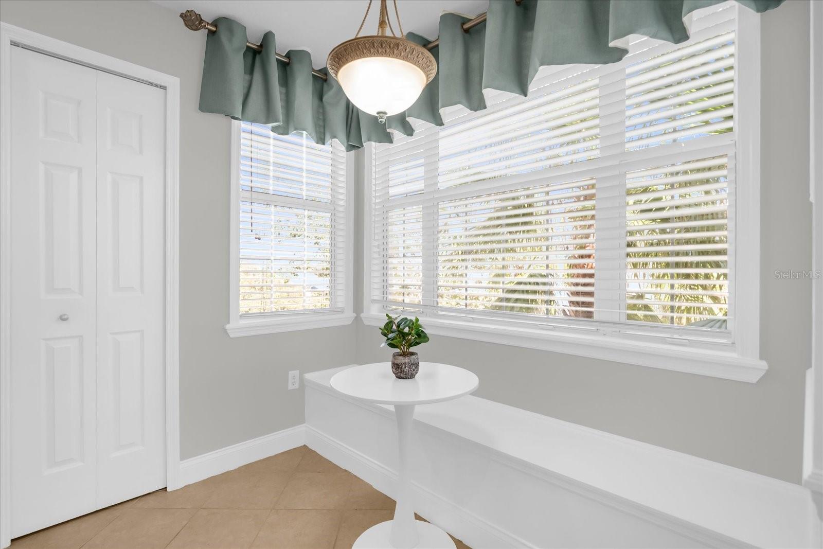 Image 13 of 47 For 7509 Mourning Dove Circle 301