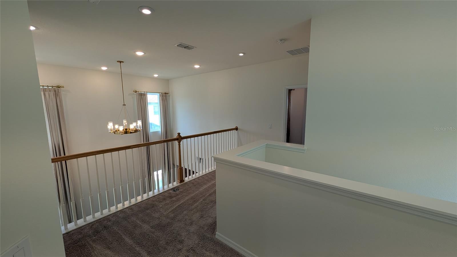 Image 18 of 74 For 1127 Wildmeadow Run