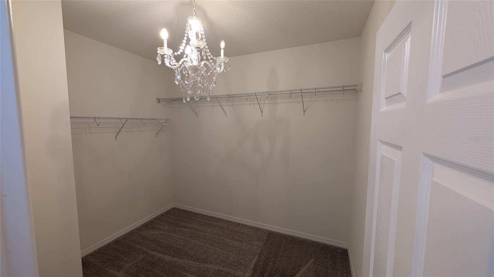 Image 22 of 74 For 1127 Wildmeadow Run