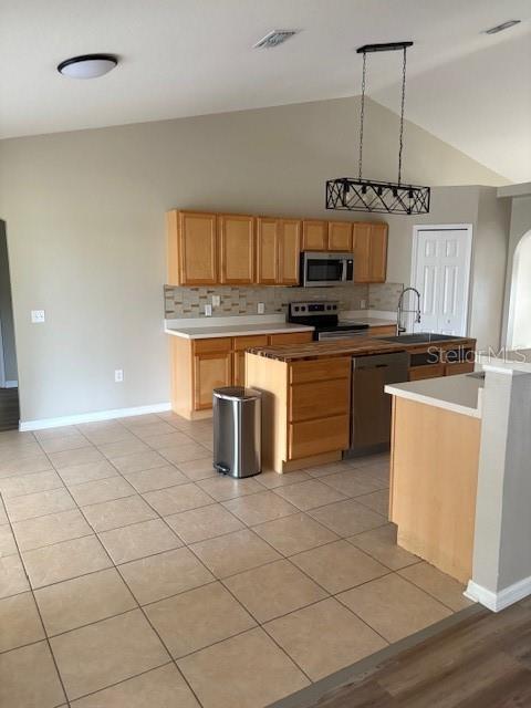 Image 10 of 18 For 539 Granite Circle