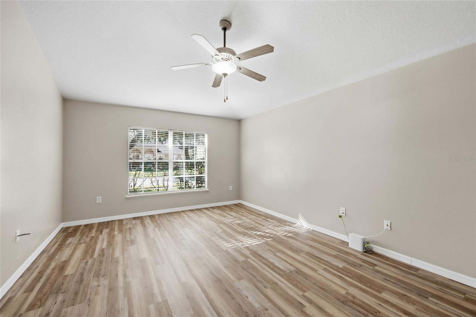 Image 19 of 43 For 539 Granite Circle