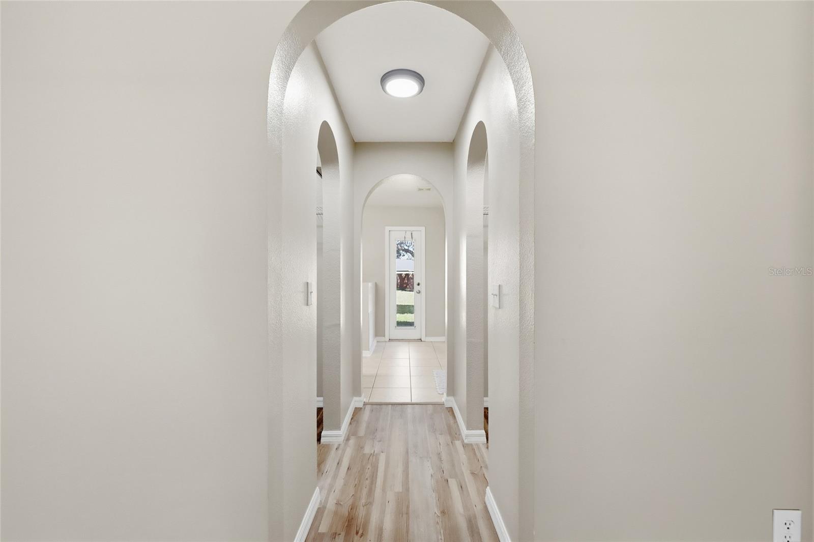 Image 21 of 43 For 539 Granite Circle