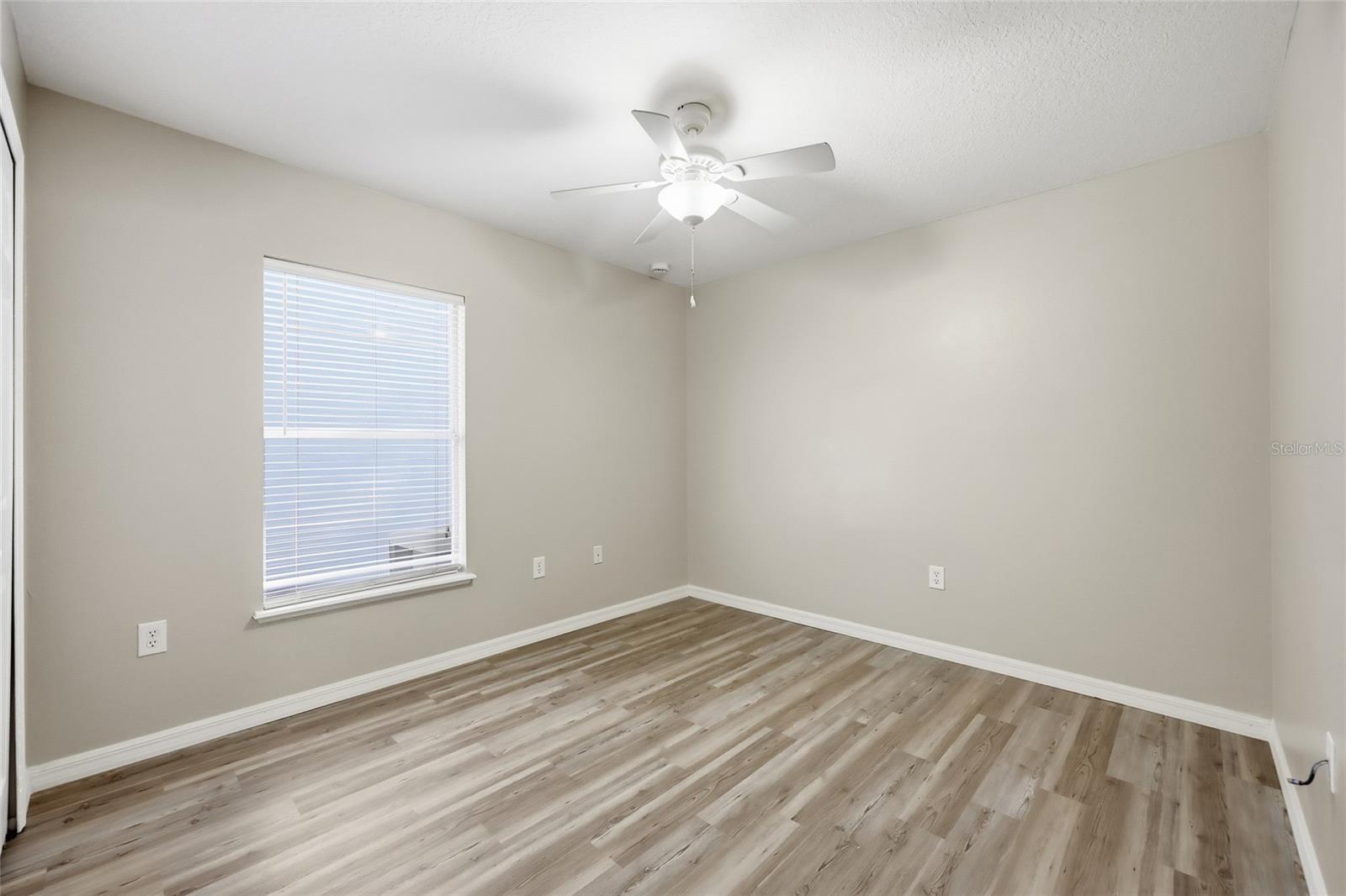 Image 27 of 43 For 539 Granite Circle