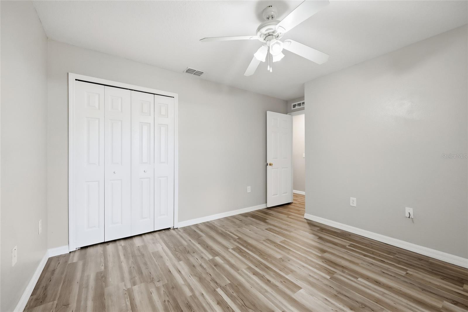 Image 32 of 43 For 539 Granite Circle