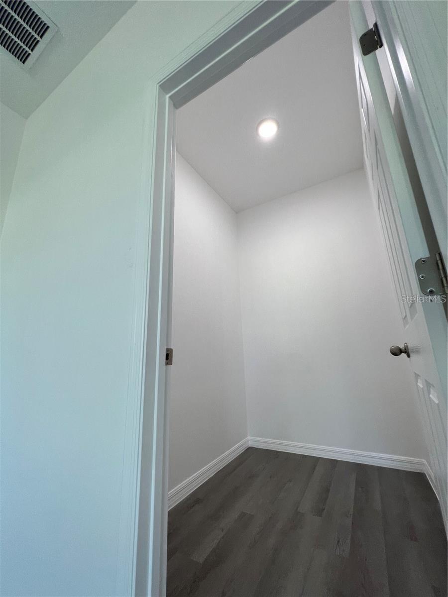 Image 19 of 23 For 1474 Healey Street Nw