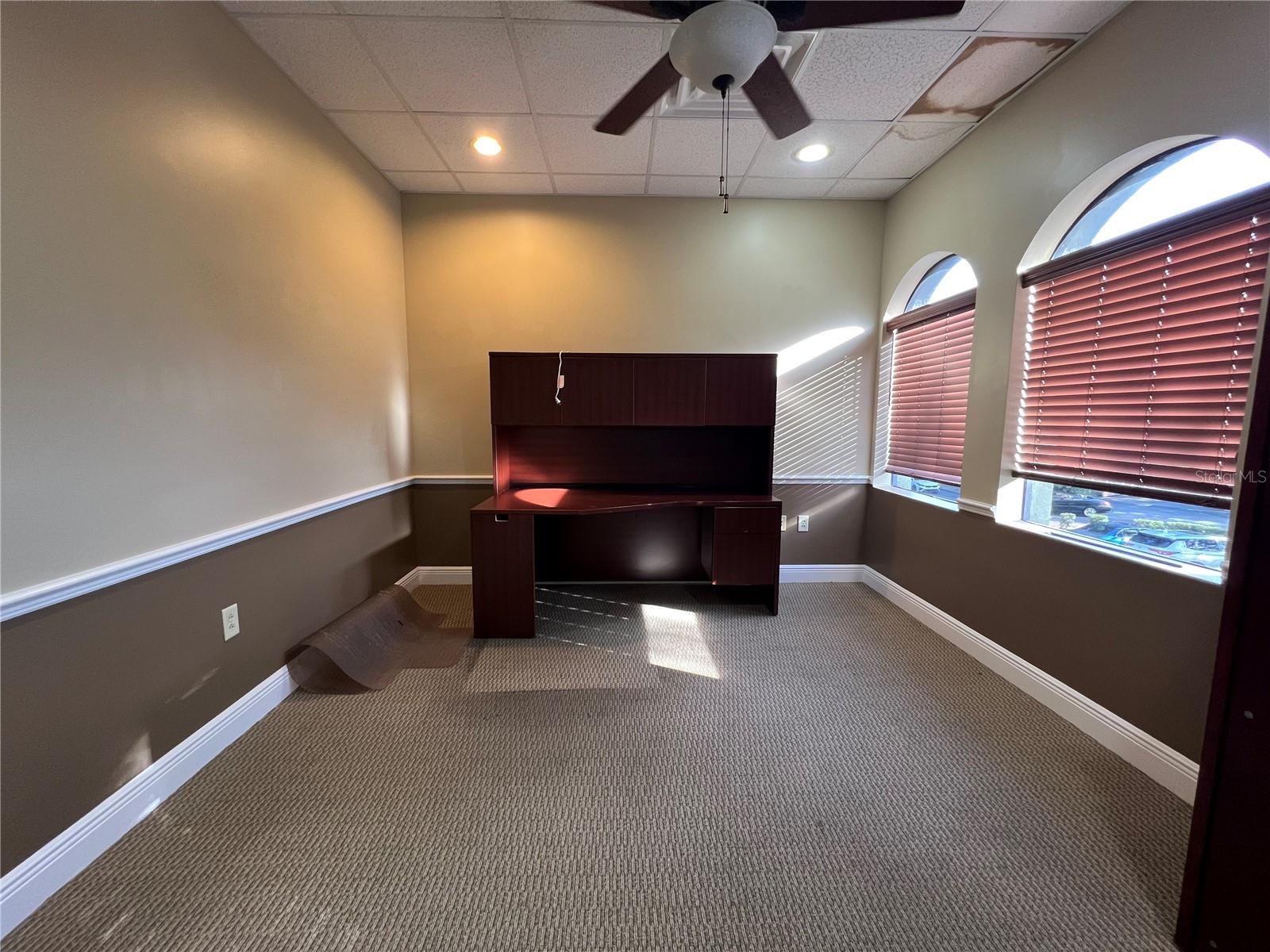 Image 12 of 17 For 1355 International Parkway 2471