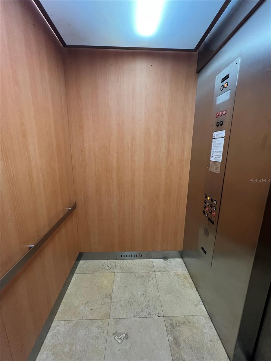 Image 17 of 17 For 1355 International Parkway 2471