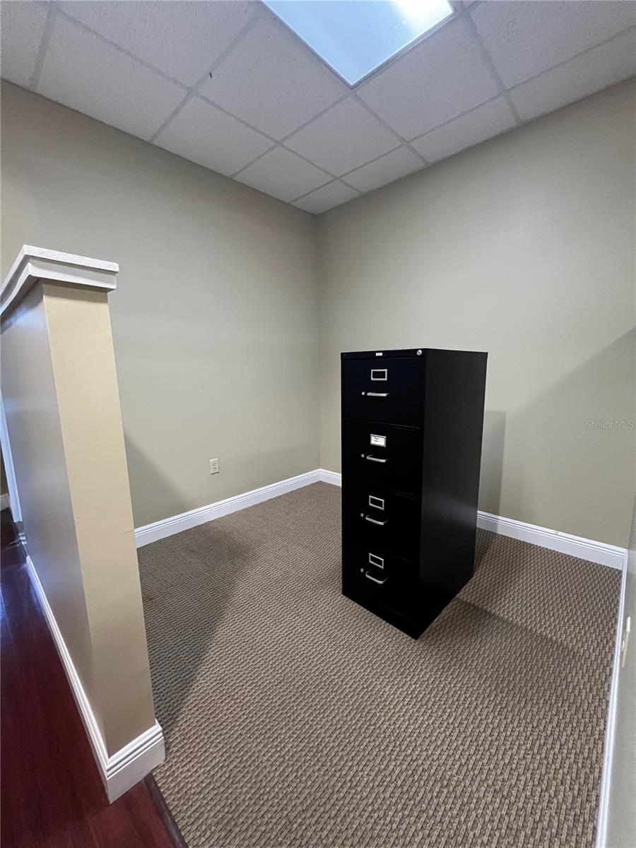 Image 9 of 17 For 1355 International Parkway 2471