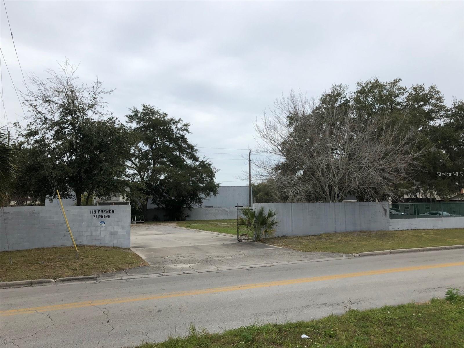 Image 13 of 13 For 120 Laurel Avenue